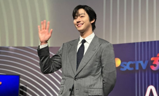 Ahn Hyo Seop mengaku tergila-gila dengan mie goreng