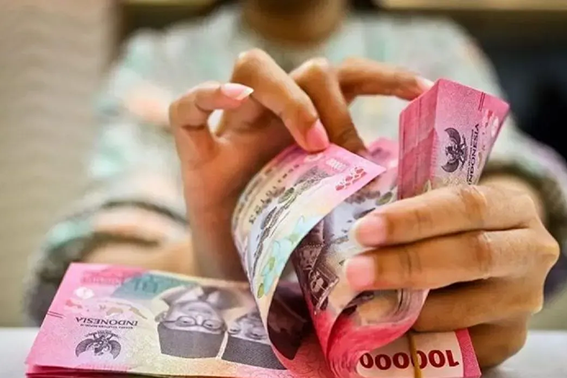 Rupiah pada Senin pagi menguat jadi Rp16.251 per dolar AS Rupiah pada Senin pagi menguat jadi Rp16.251 per dolar AS