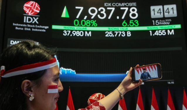 IHSG akhir pekan ditutup melemah, dipimpin sektor infrastruktur