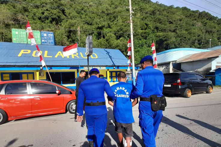Polairud Polda Gorontalo komitmen tindak tegas pelaku bom ikan Polairud Polda Gorontalo komitmen tindak tegas pelaku bom ikan