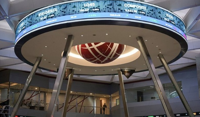 IHSG ditutup menguat seiring pasar respon positif penurunan bunga BI