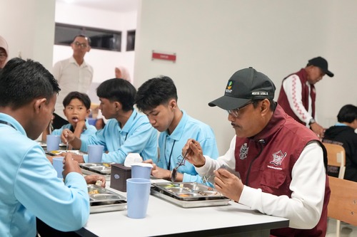 Pengadaan laptop Siswa Sekolah Rakyat transparan akuntabel