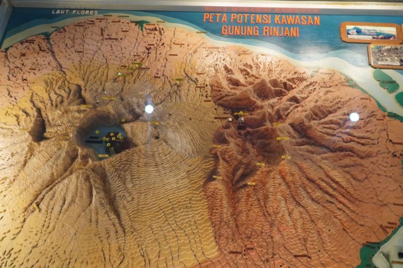 Museum NTB pamerkan koleksi sejarah gunung purba di Rinjani Color Run Museum NTB pamerkan koleksi sejarah gunung purba di Rinjani Color Run