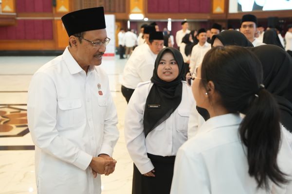 Mensos ungkap alasan Sekolah Rakyat menggunakan model asrama Mensos ungkap alasan Sekolah Rakyat menggunakan model asrama