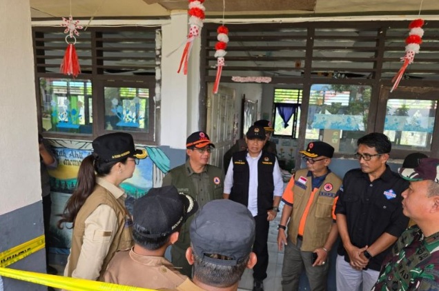 Kepala BNPB kunjungi lokasi gempa di Poso Kepala BNPB kunjungi lokasi gempa di Poso