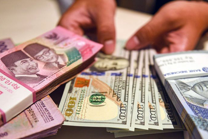 Rupiah pada Jumat pagi melemah jadi Rp16.155 per dolar AS Rupiah pada Jumat pagi melemah jadi Rp16.155 per dolar AS