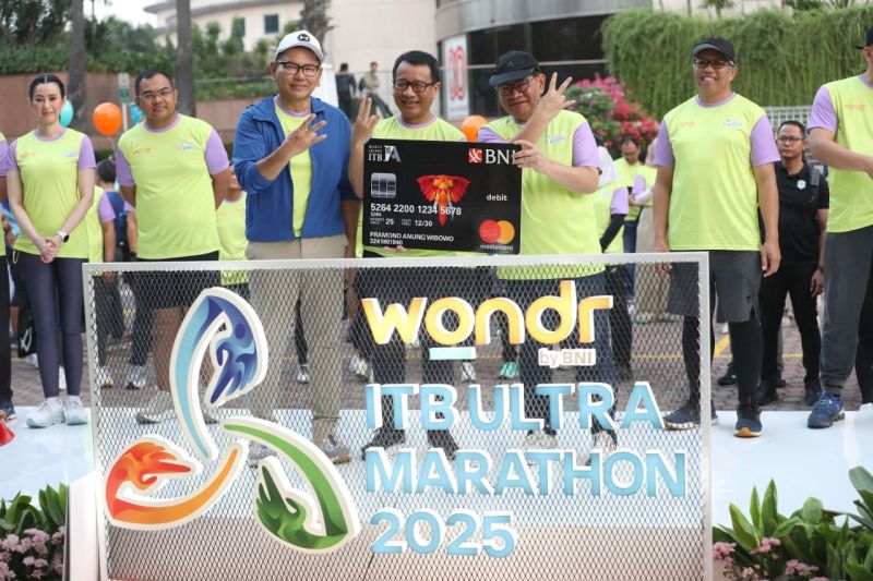 BNI-ITB songsong wondr ITB Ultra Marathon 2025 lewat Community Run BNI-ITB songsong wondr ITB Ultra Marathon 2025 lewat Community Run