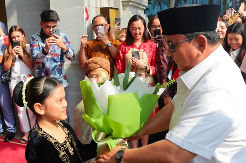 Diaspora Indonesia sambut hangat Prabowo di Singapura