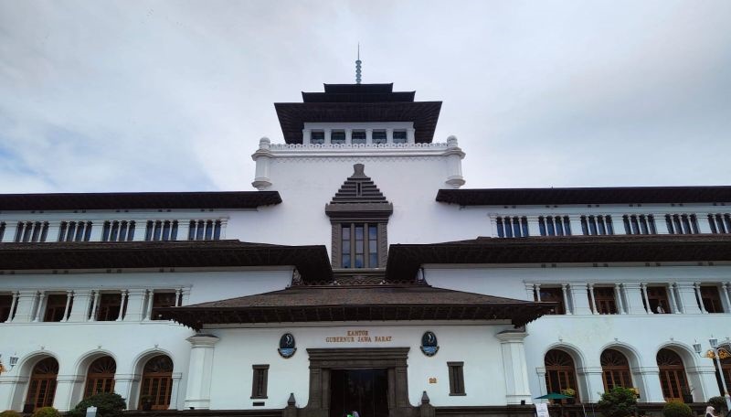 Kirab budaya hari jadi ke-80 Jawa Barat hadirkan unsur kerajaan Sunda Kirab budaya hari jadi ke-80 Jawa Barat hadirkan unsur kerajaan Sunda