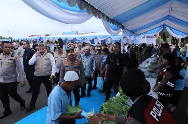 Kapolri resmikan dan groundbreaking SPPG di Kalsel, dukung Program MBG Kapolri resmikan dan groundbreaking SPPG di Kalsel, dukung Program MBG