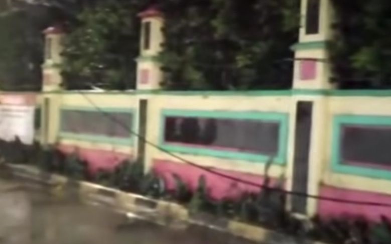 Jakbar benahi kabel menjuntai di Kalideres agar tak membahayakan warga