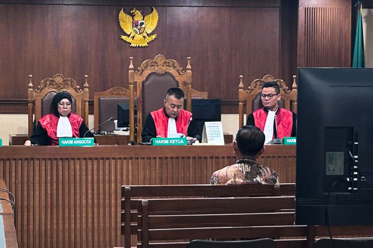 Eks Ketua PN Surabaya divonis 7 tahun penjara di kasus Ronald Tannur Eks Ketua PN Surabaya divonis 7 tahun penjara di kasus Ronald Tannur