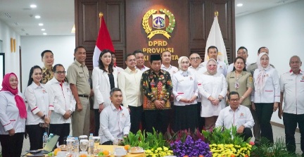 Kadin DKI usulkan 4 langkah strategis ke DPRD DKI untuk memperkuat ekonomi di ibu kota Kadin DKI usulkan 4 langkah strategis ke DPRD DKI untuk memperkuat ekonomi di ibu kota