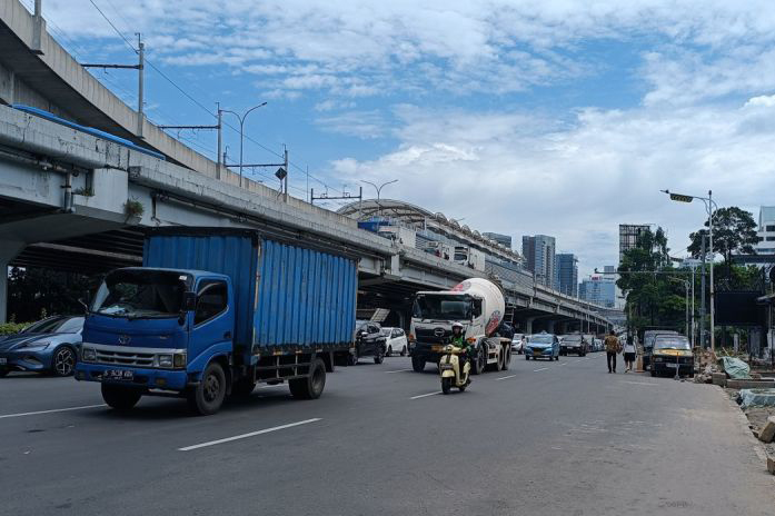 DPRD nilai harus ada rekayasa lalu lintas di Jalan TB Simatupang DPRD nilai harus ada rekayasa lalu lintas di Jalan TB Simatupang