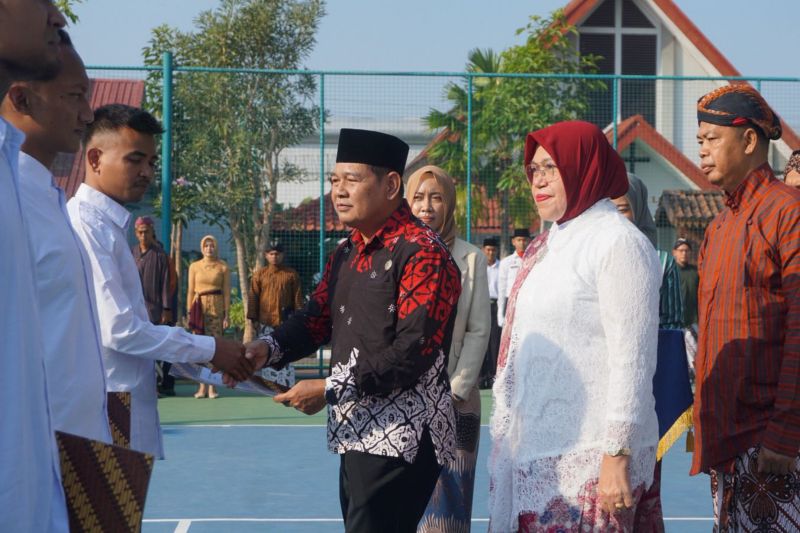 103 narapidana di DIY langsung bebas setelah terima remisi kemerdekaan 103 narapidana di DIY langsung bebas setelah terima remisi kemerdekaan