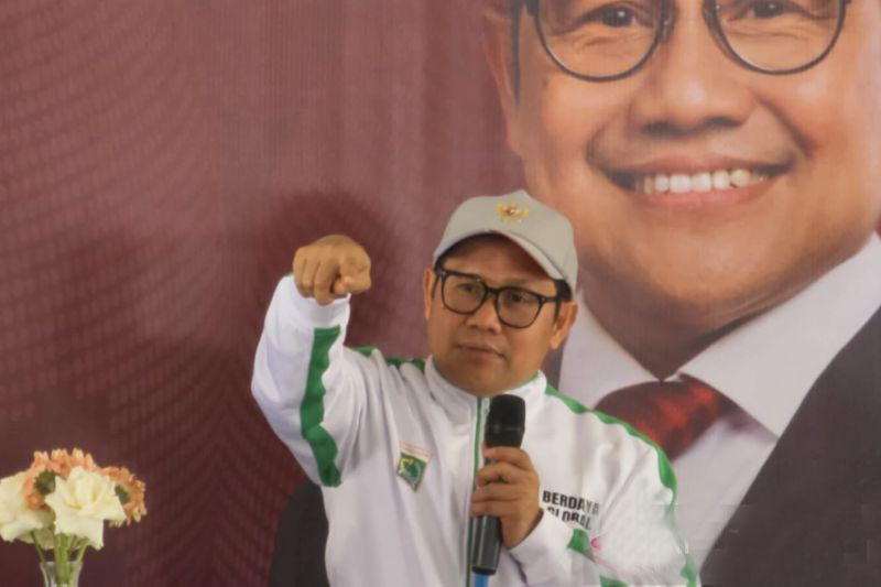 Menko PM ingatkan jangan mudah tergiur gaji besar di luar negeri