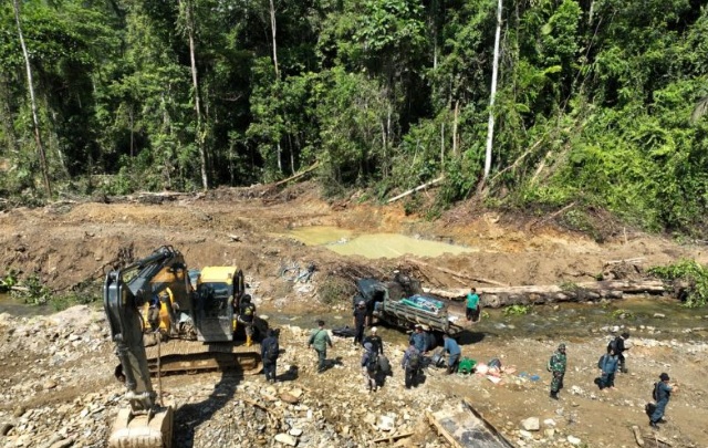 Kemenhut hentikan tambang emas ilegal di kawasan hutan Sulteng Kemenhut hentikan tambang emas ilegal di kawasan hutan Sulteng
