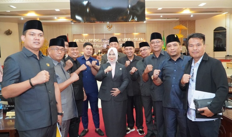 Pemkab Langkat tegaskan efisiensi dan akuntabilitas dalam P-APBD 2025 Pemkab Langkat tegaskan efisiensi dan akuntabilitas dalam P-APBD 2025
