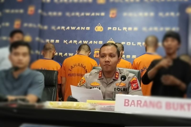 Polres Karawang bongkar kasus produksi tembakau gorila sintetis Polres Karawang bongkar kasus produksi tembakau gorila sintetis