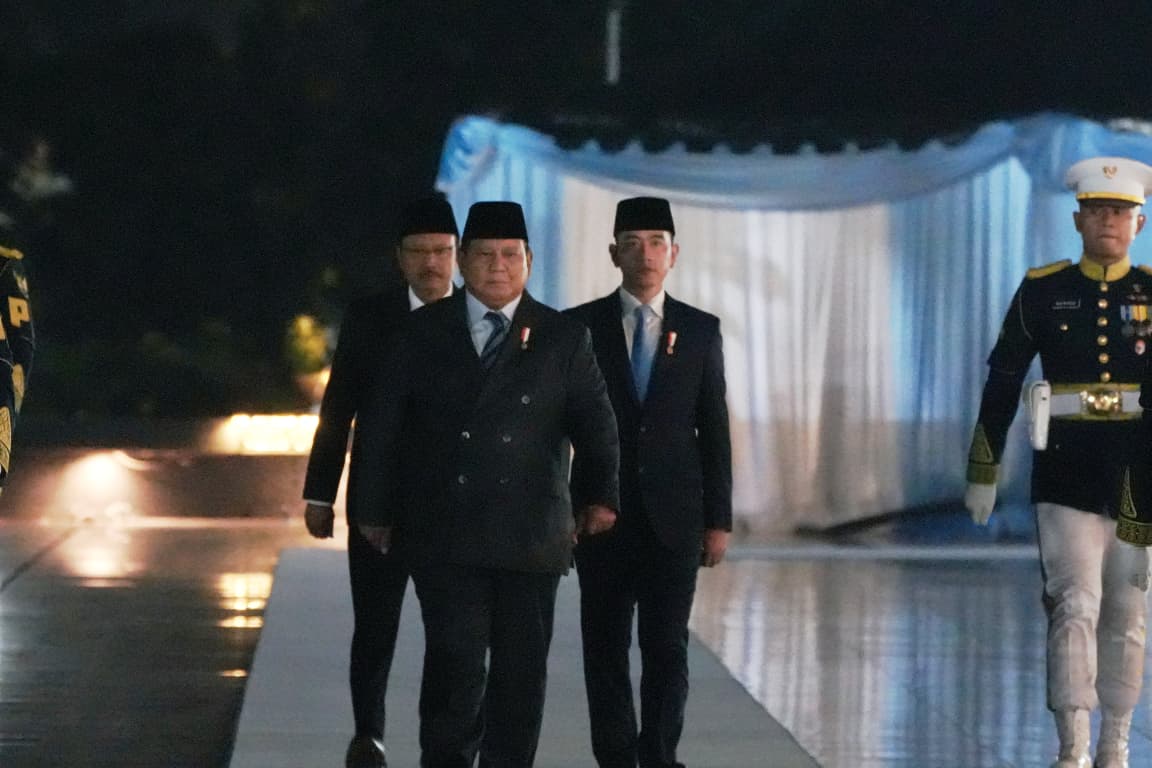 Prabowo Pimpin Upacara Ziarah dan Renungan Suci HUT ke-80 RI Prabowo Pimpin Upacara Ziarah dan Renungan Suci HUT ke-80 RI