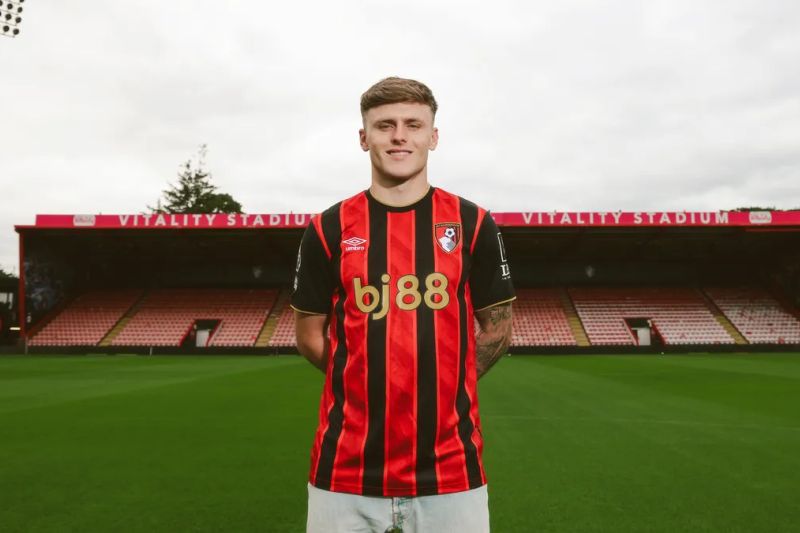 Bournemouth resmi dapatkan winger berbakat Ben Doak dari Liverpool Bournemouth resmi dapatkan winger berbakat Ben Doak dari Liverpool