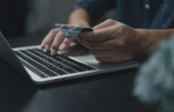 Jual beli rekening tindakan ilegal, banyak cara menjebak korban Jual beli rekening tindakan ilegal, banyak cara menjebak korban