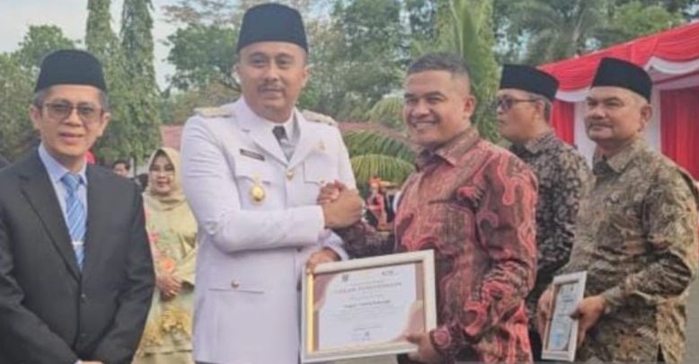 Solok raih penghargaan desa percontohan anti korupsi tingkat Sumbar Solok raih penghargaan desa percontohan anti korupsi tingkat Sumbar
