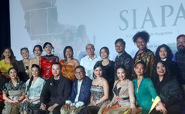 Tiga tahun film Siapa Dia mengantre jadwal tayang di bioskop Tiga tahun film Siapa Dia mengantre jadwal tayang di bioskop
