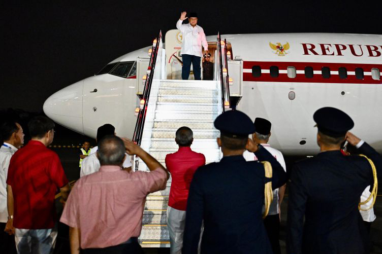 Prabowo kembali ke Tanah Air usai hadiri Parade Nasional Singapura