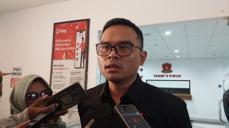 Kejari Kota Bekasi periksa lima anggota DPRD dalam kasus korupsi alat olah raga Kejari Kota Bekasi periksa lima anggota DPRD dalam kasus korupsi alat olah raga