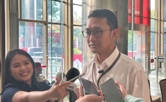 KPK geledah Ditjen PHU Kemenag terkait kasus kuota haji KPK geledah Ditjen PHU Kemenag terkait kasus kuota haji