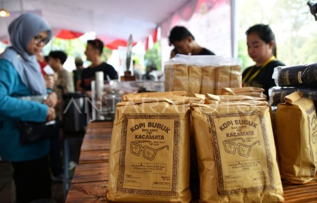 Pakar ingatkan terlalu banyak minum kopi bisa menyebabkan diuretik