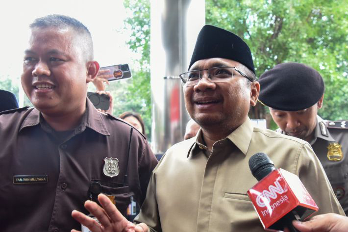 KPK ungkap biaya haji khusus Rp300 juta dan haji furoda Rp1 miliar KPK ungkap biaya haji khusus Rp300 juta dan haji furoda Rp1 miliar