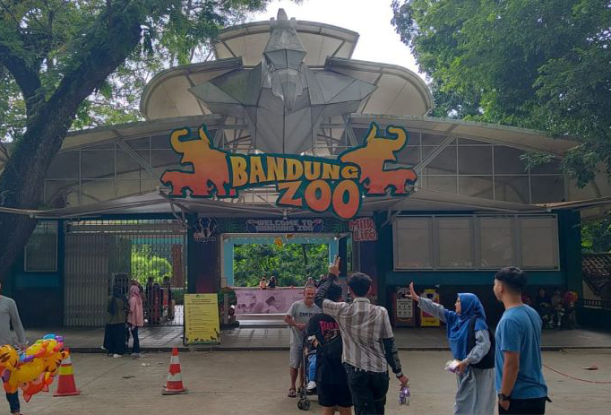 Wali Kota Bandung Farhan digugat terdakwa korupsi Bandung Zoo Wali Kota Bandung Farhan digugat terdakwa korupsi Bandung Zoo