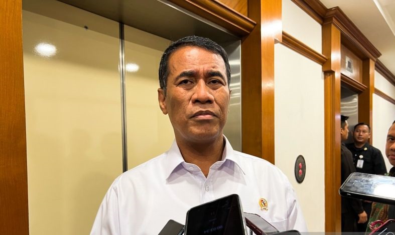 Mentan pastikan operasi pasar tekan harga beras dan lindungi konsumen Mentan pastikan operasi pasar tekan harga beras dan lindungi konsumen