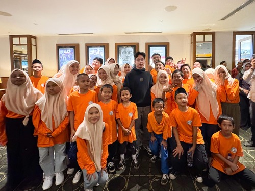 Wapres Gibran nobar film Jumbo bersama anak yatim