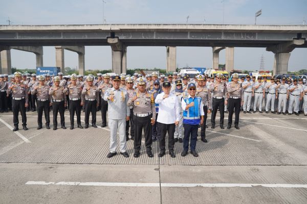 One way arus balik di Tol Trans Jawa hari ini resmi ditutup One way arus balik di Tol Trans Jawa hari ini resmi ditutup