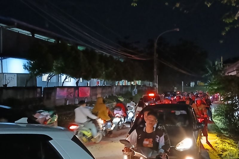 Festival balon sebabkan kemacetan di Kawasan Citra Tangerang Banten