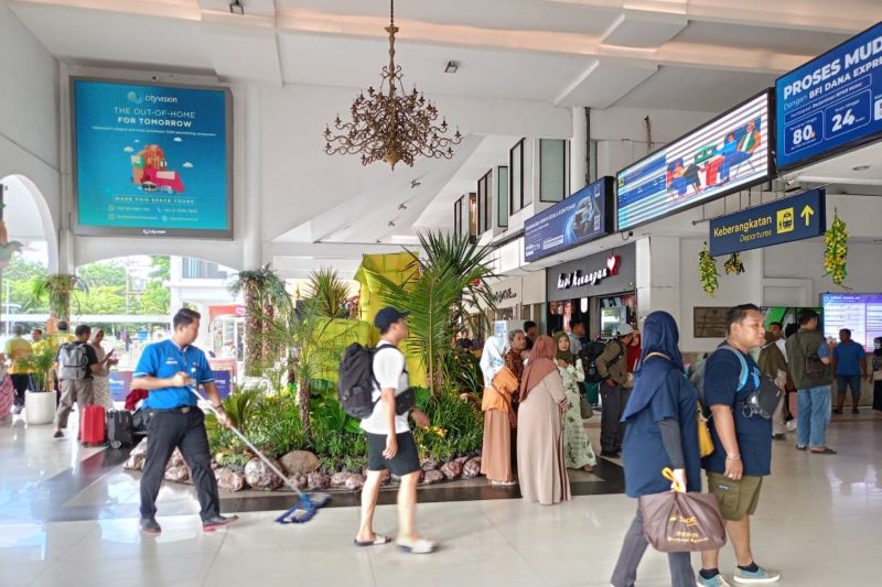 Daop VIII: 679.755 penumpang gunakan kereta api