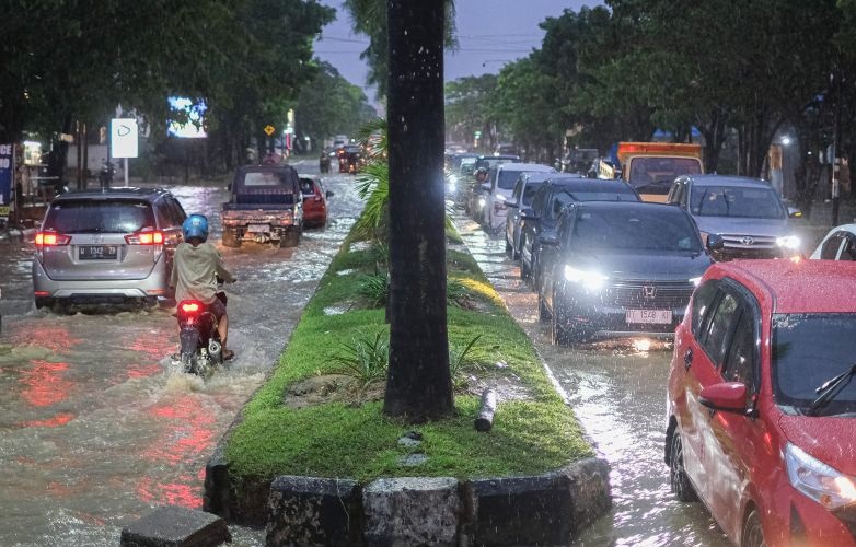 BMKG prakirakan mayoritas Indonesia berawan-hujan pada Jumat BMKG prakirakan mayoritas Indonesia berawan-hujan pada Jumat
