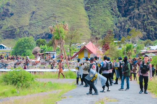 Bentrok Pilkada di Papua, Polri: 12 tewas, 658 kena panah