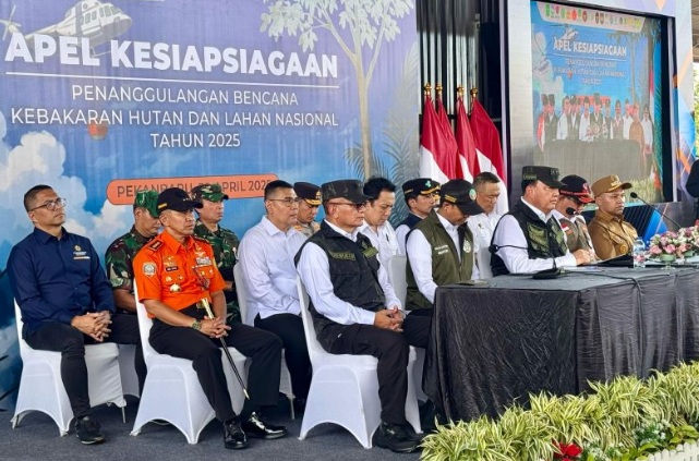 Prabowo wanti-wanti dampak karhutla bisa lintas negara