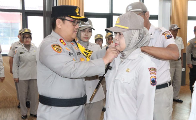 Naik pangkat, Kapolres Brebes minta PNS Polri tingkatkan dedikasi Naik pangkat, Kapolres Brebes minta PNS Polri tingkatkan dedikasi