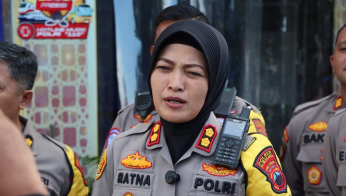 Volume kendaraan arus balik turun, Tol Ungaran dibuka kembali 2 arah Volume kendaraan arus balik turun, Tol Ungaran dibuka kembali 2 arah