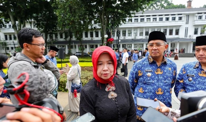 Kota Bandung beri modal usaha Rp2 juta untuk perempuan kepala keluarga Kota Bandung beri modal usaha Rp2 juta untuk perempuan kepala keluarga