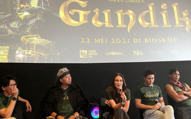 Luna Maya ungkap kesulitan berperan sebagai Nyai di film Gundik Luna Maya ungkap kesulitan berperan sebagai Nyai di film Gundik