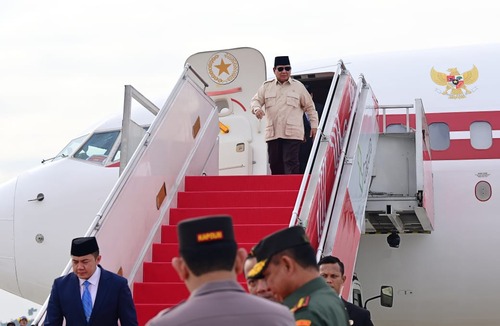Prabowo tiba di Tanah Air usai lawatan ke Timteng dan Turki