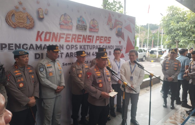 Kapolri apresiasi petugas kelancaran arus mudik balik Lebaran Rest Area 456 Salatiga Kapolri apresiasi petugas kelancaran arus mudik balik Lebaran Rest Area 456 Salatiga