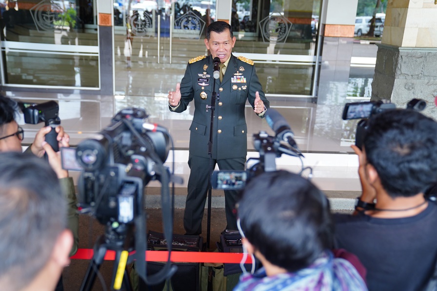 OPM bunuh warga sipil, aksi biadab, kejahatan kemanusiaan dan pelanggaran HAM berat OPM bunuh warga sipil, aksi biadab, kejahatan kemanusiaan dan pelanggaran HAM berat