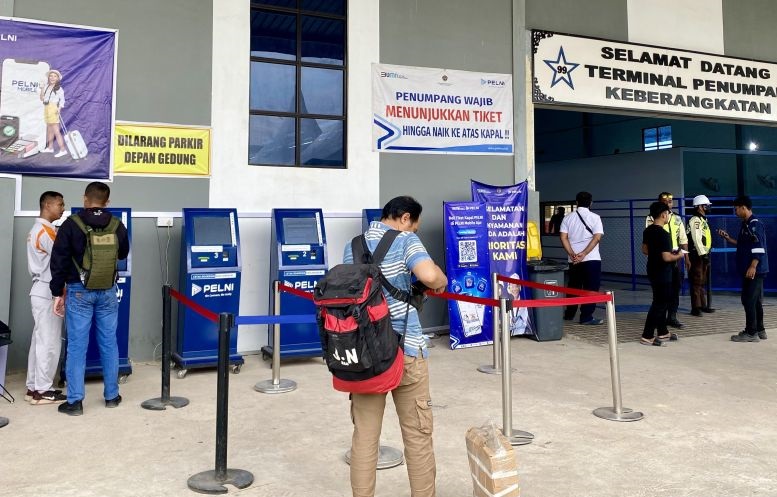 Pelni prediksi puncak arus balik di Batam pada 8 April Pelni prediksi puncak arus balik di Batam pada 8 April